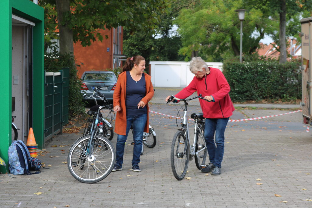 Migrantinnen Lernen Radfahren! – Verein Niedersächsischer ...